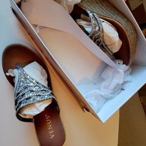 NWT Venus Embellished Wedges, Size 7.5, Silver